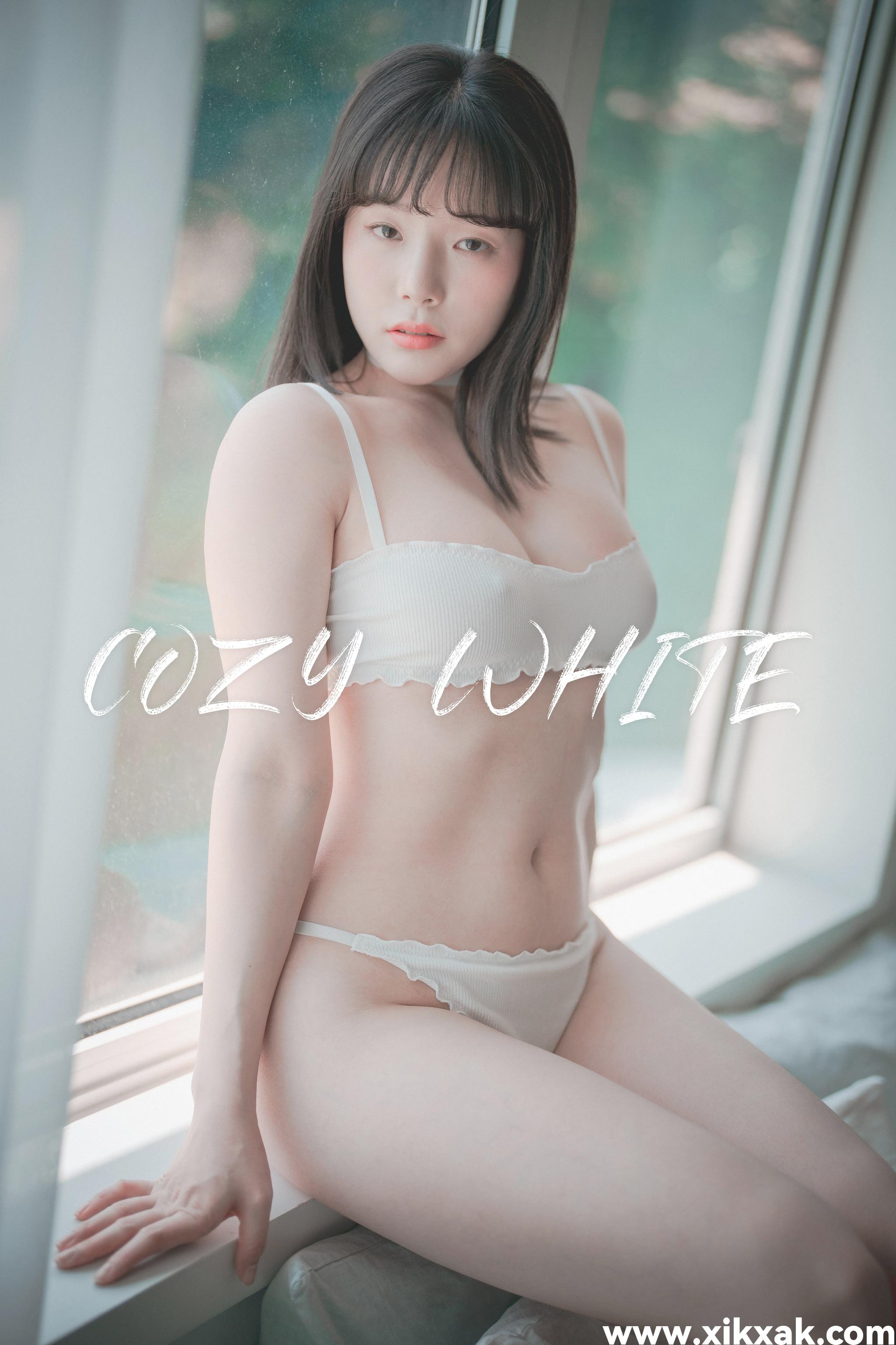 Pia 피아 – NO.06 Cozy White [76P]